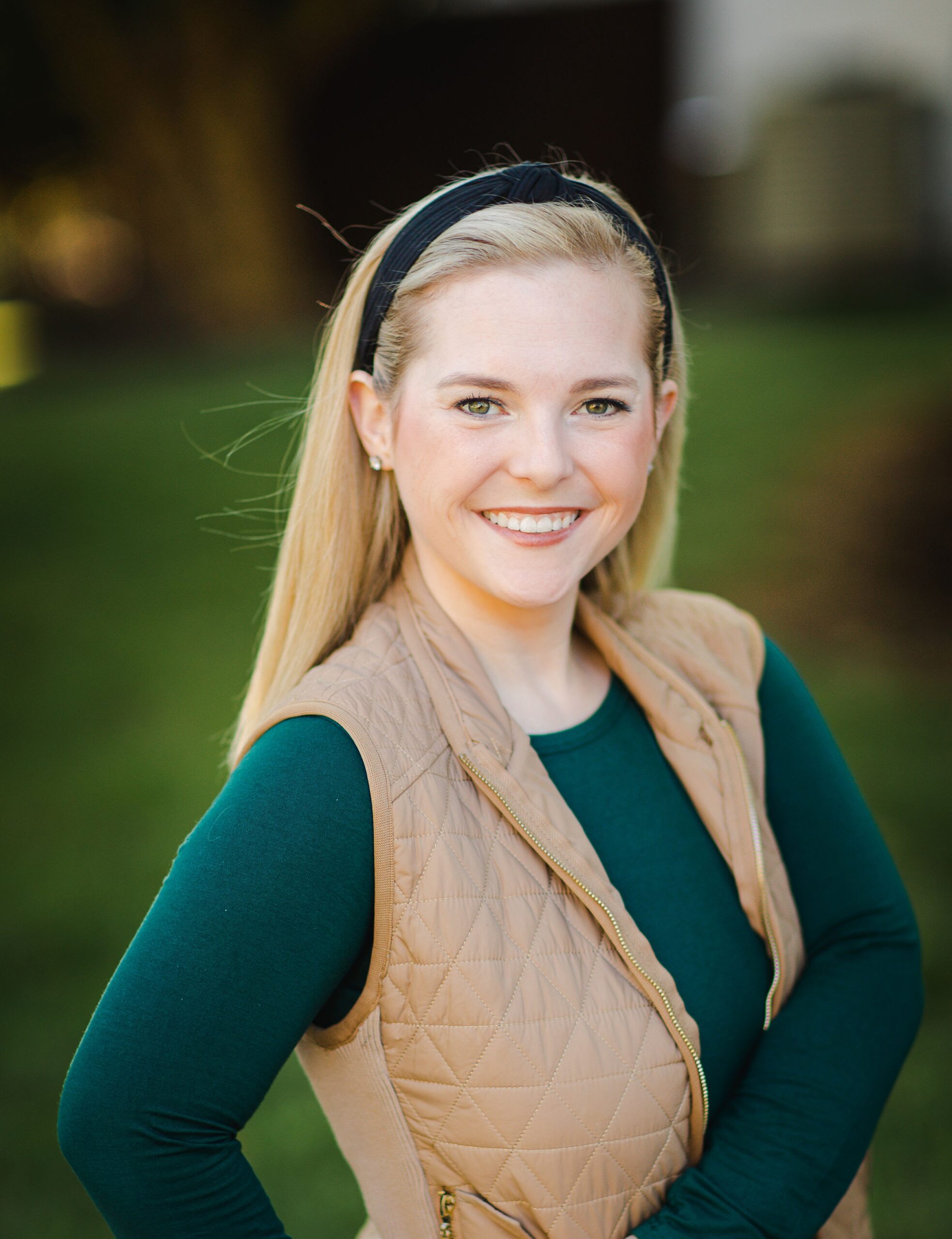 Dr Ashley Gyer